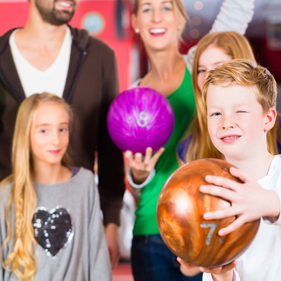 Familien Bowling mit Kindern 